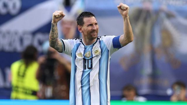 Messi, Dünya