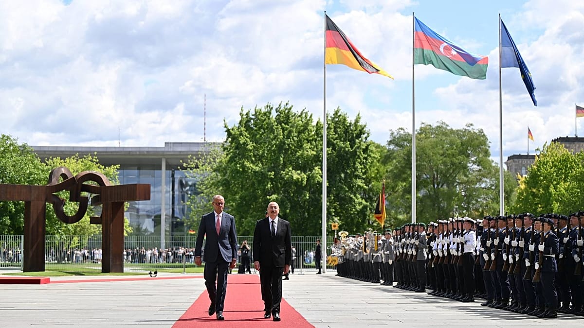 Aliyev Berlin'de: