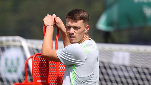 VfB Stuttgart, Dzenan Pejcinovic Transferinde Mesafe Kat Edemedi!